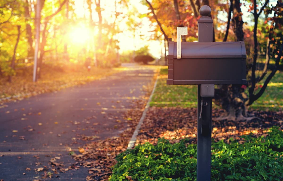 Boîte aux lettres | BMR Eugène Monette